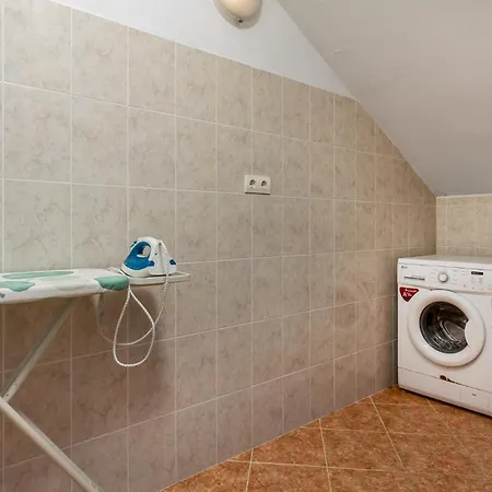 Holiday home Cozy In With Wifi *