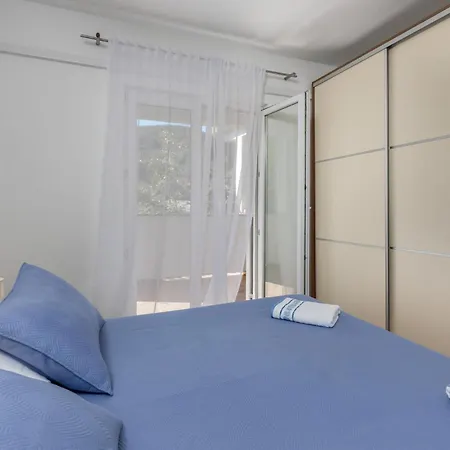 Holiday home Cozy In With Wifi *