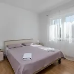 Cozy In With Wifi *