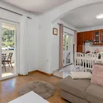 Cozy In With Wifi