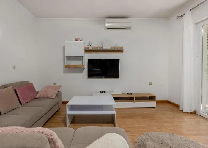 Semesterbostad Cozy In With Wifi Supetarska Draga